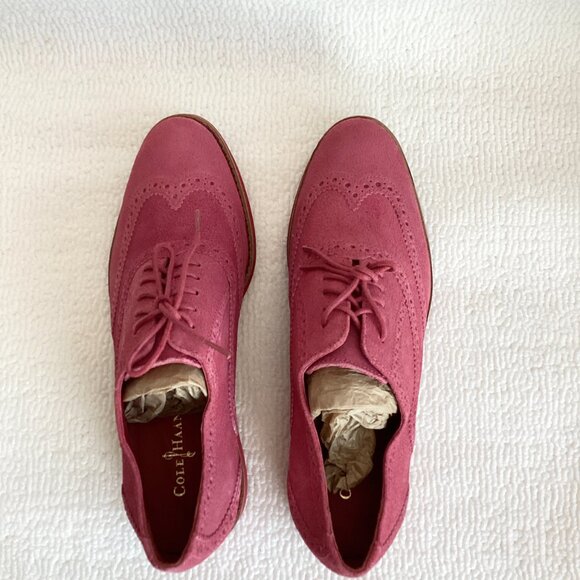 Brand New Cole Haan Red Alisa Suede Wingtip Oxford Shoes Women Size 7 - Picture 2 of 6